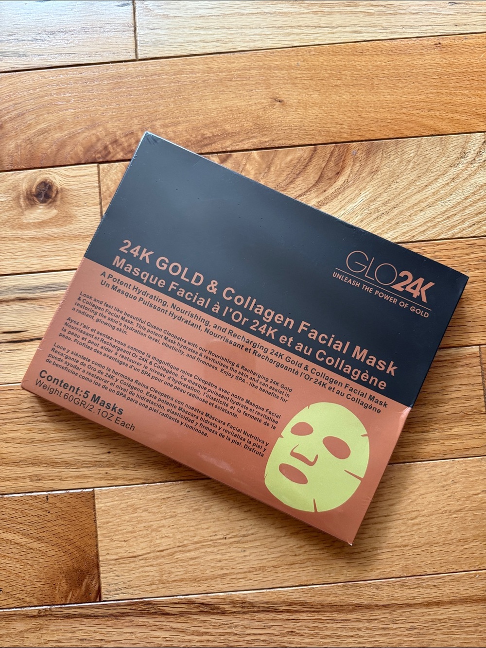 NWT 24K Gold & Collagen Facial Mask - Gold